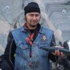 000889